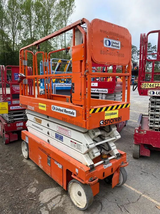 2019 Snorkel S3226E Scissor Lift