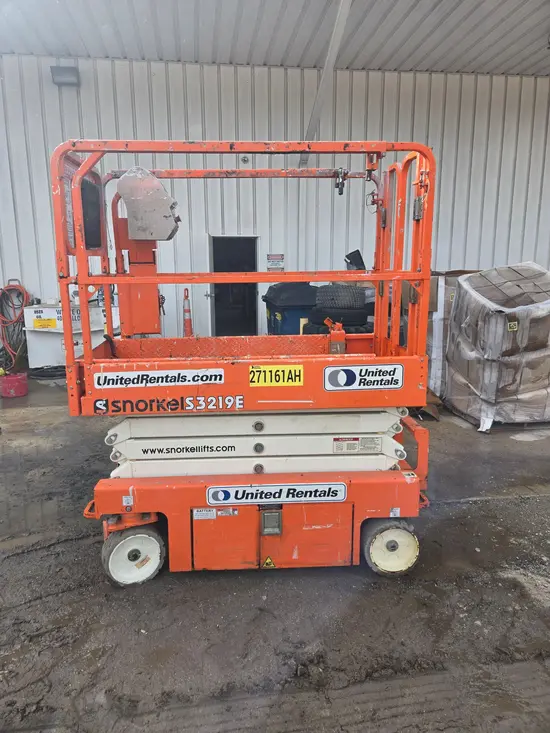 2021 Snorkel S3219E Scissor Lift