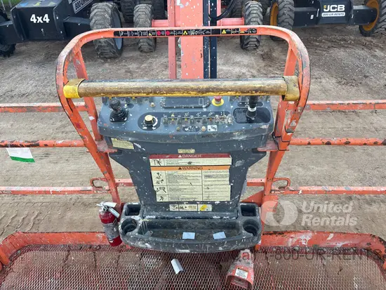 2018 JLG 460SJ Boom Lift