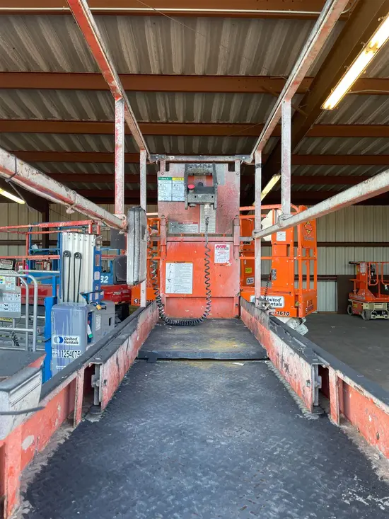 2017 JLG 2632ES Scissor Lift