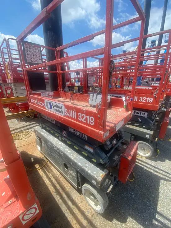 2016 Skyjack SJIII3219 Scissor Lift