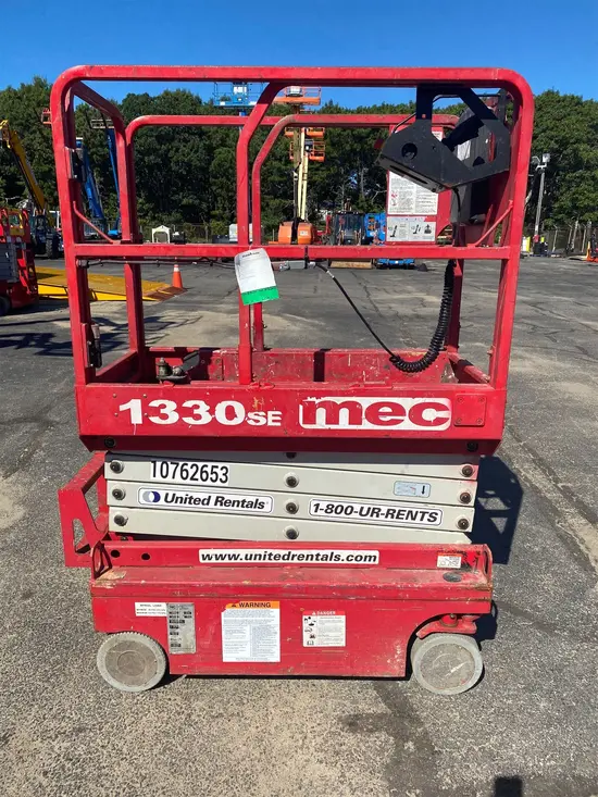 2018 MEC 1330SE Scissor Lift