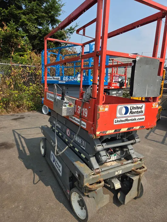 2017 Skyjack SJIII3219 Scissor Lift