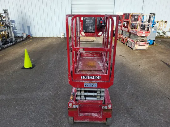 2019 MEC 1330SE Scissor Lift