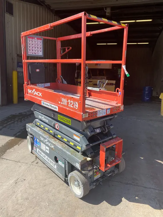 2016 Skyjack SJIII3219 Scissor Lift