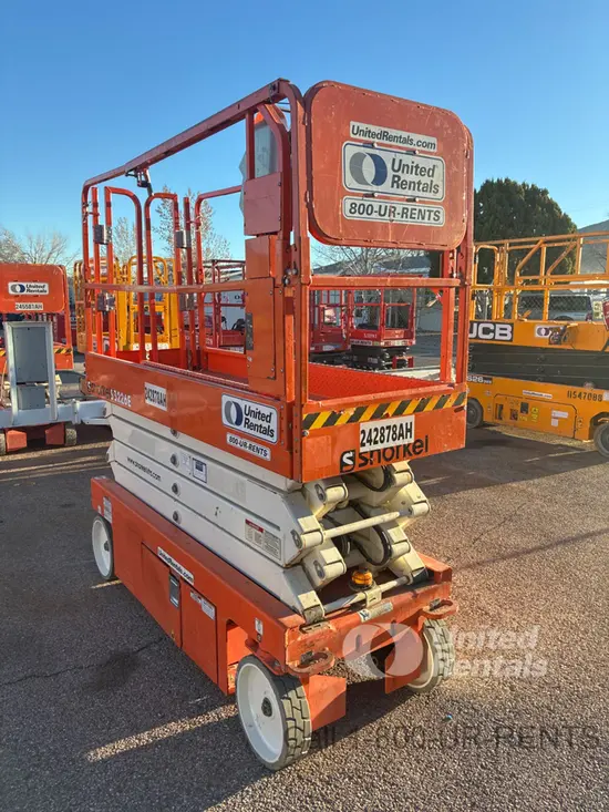 2019 Snorkel S3226E Scissor Lift