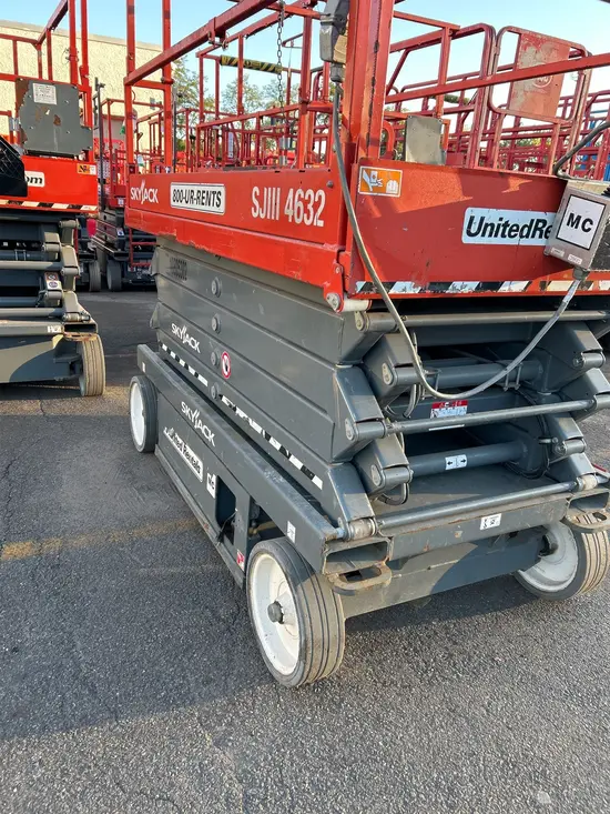 2018 Skyjack SJIII4632 Scissor Lift