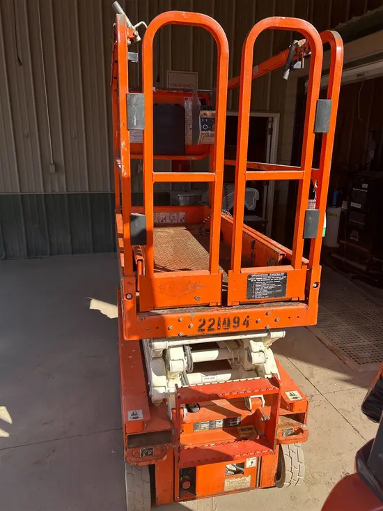 2019 Snorkel S3219E Scissor Lift