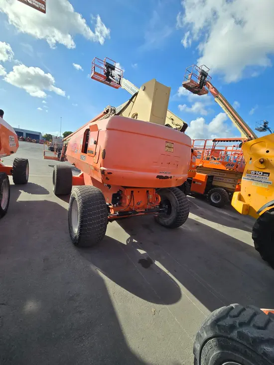 2019 JLG 860SJ Boom Lift