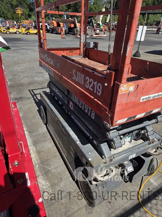 2017 Skyjack SJIII3219 Scissor Lift
