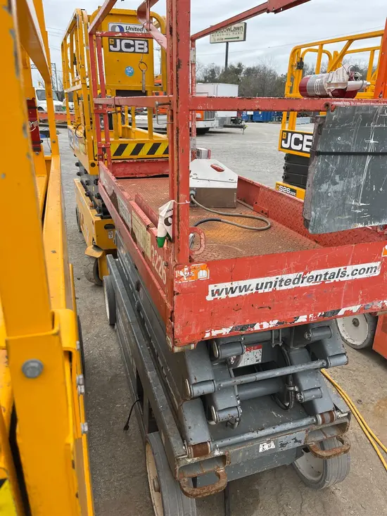 2018 Skyjack SJIII3226 Scissor Lift