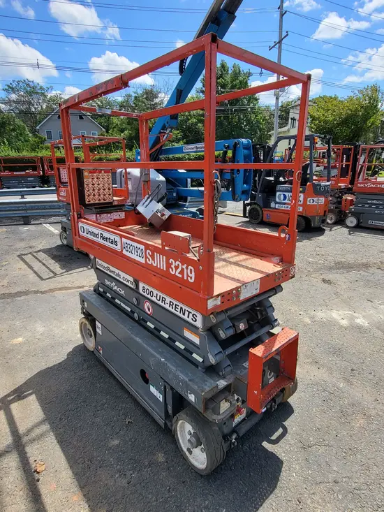2017 Skyjack SJIII3219 Scissor Lift