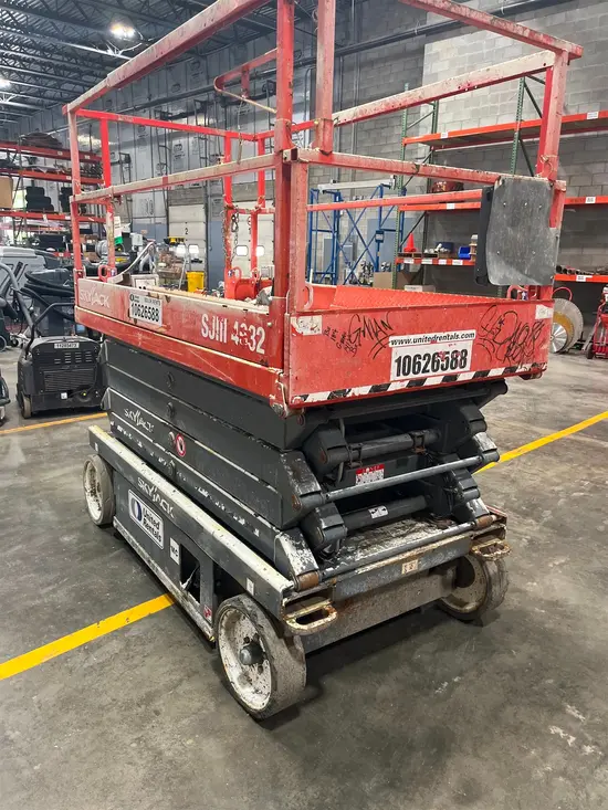 2017 Skyjack SJIII4632 Scissor Lift