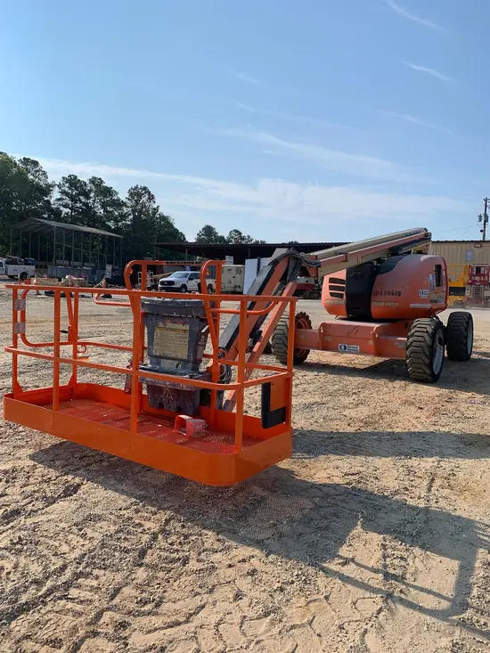 2016 JLG 600AJ Articulating Boom Lift