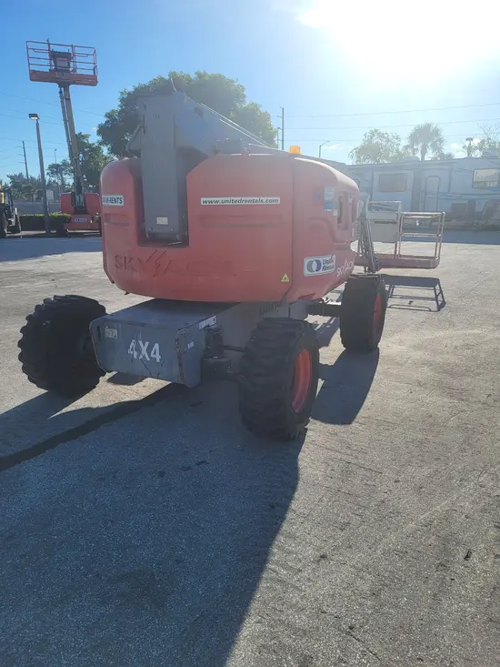 2016 Skyjack SJ63AJ Articulating Boom Lift