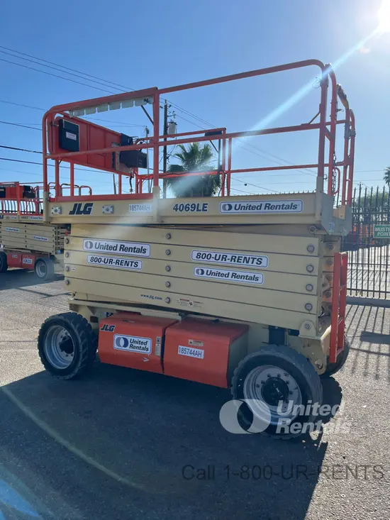 2017 JLG 4069LE Scissor Lift