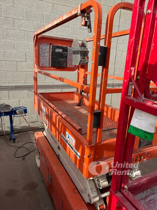 2019 Snorkel S3219E Scissor Lift