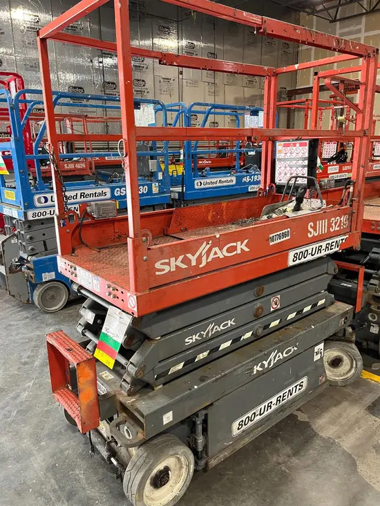 2018 Skyjack SJIII3219 Scissor Lift