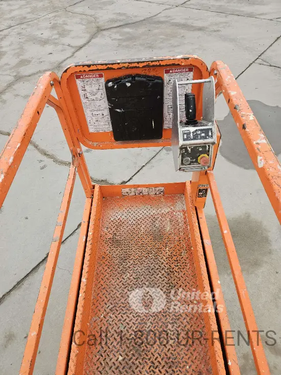 2018 Snorkel S3219E Scissor Lift