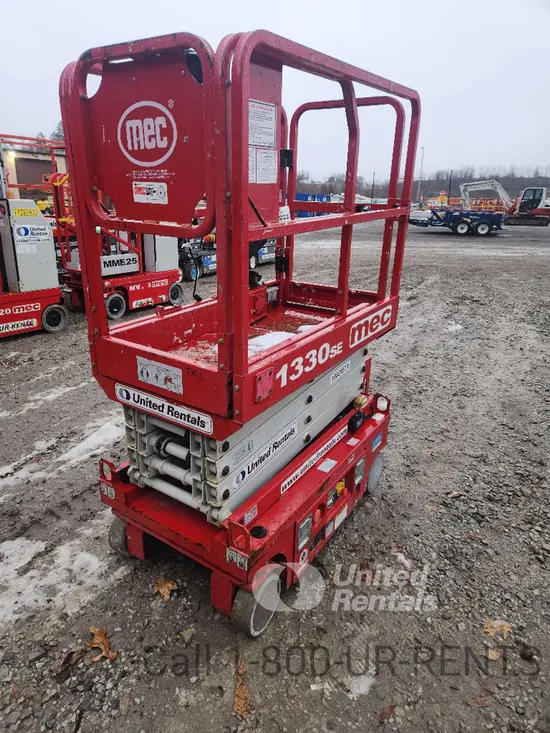 2018 MEC 1330SE Scissor Lift