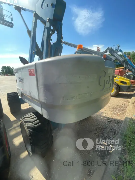2015 Genie S-85 Boom Lift