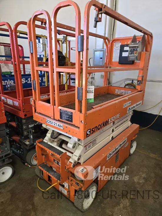 2019 Snorkel S3219E Scissor Lift