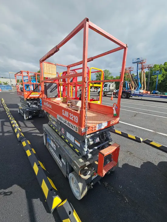 2016 Skyjack SJIII3219 Scissor Lift