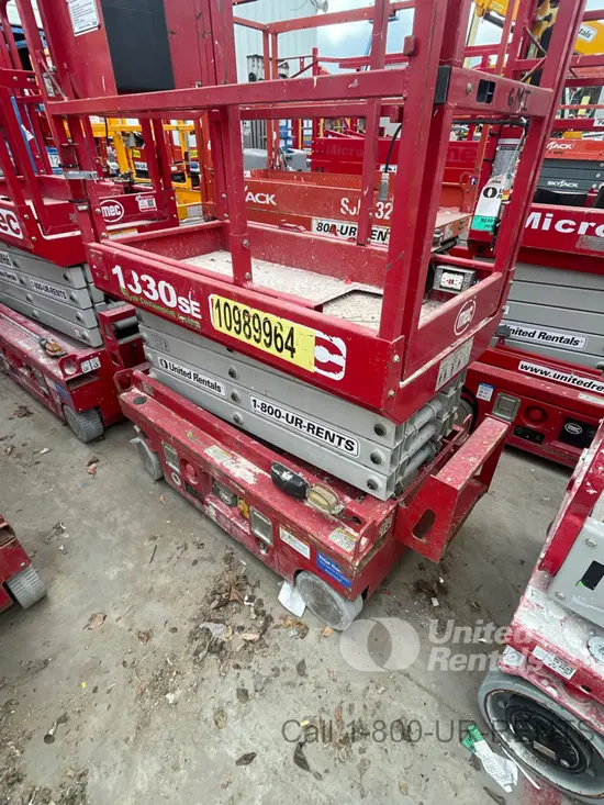 2019 MEC 1330SE Scissor Lift