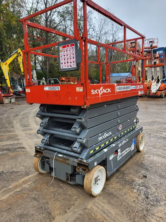 2017 Skyjack SJIII4740 Scissor Lift