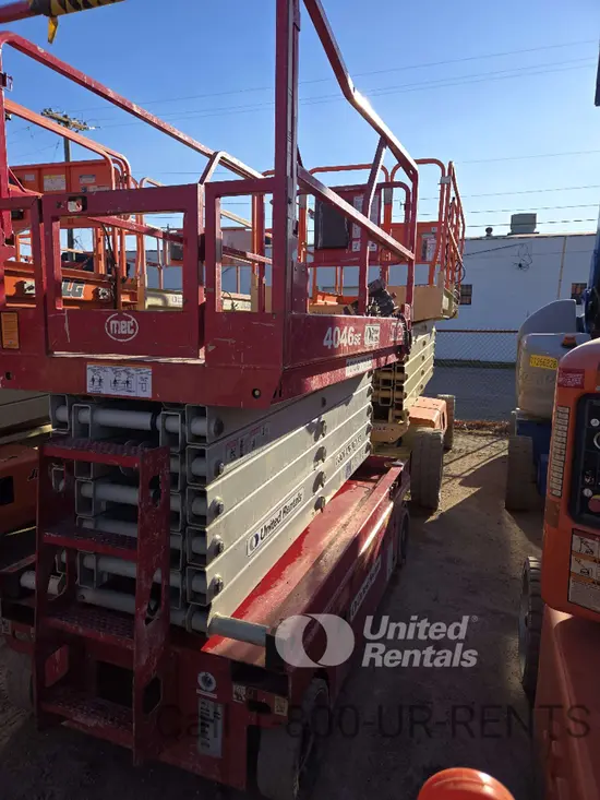 2017 MEC 4046SE Scissor Lift