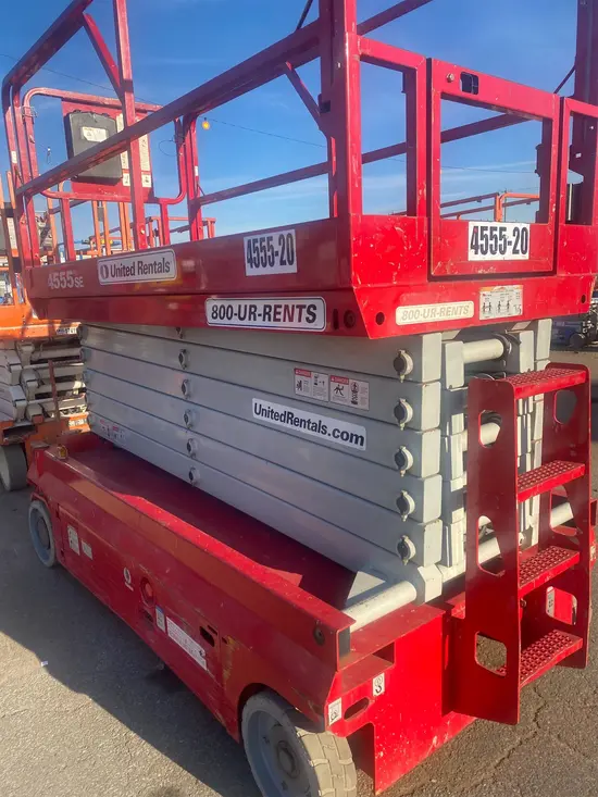 2017 MEC 4555SE Scissor Lift