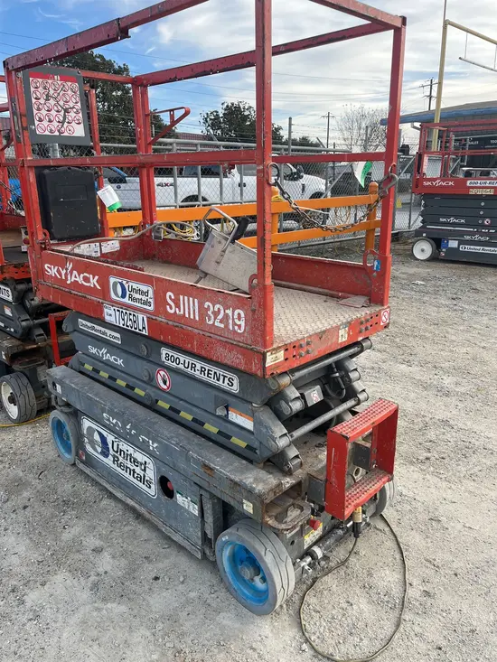 2015 Skyjack SJIII3219 Scissor Lift