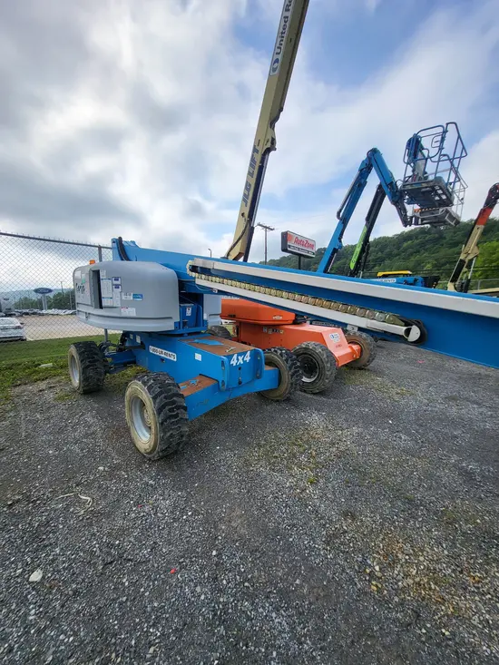 2016 Genie S-45 Boom Lift