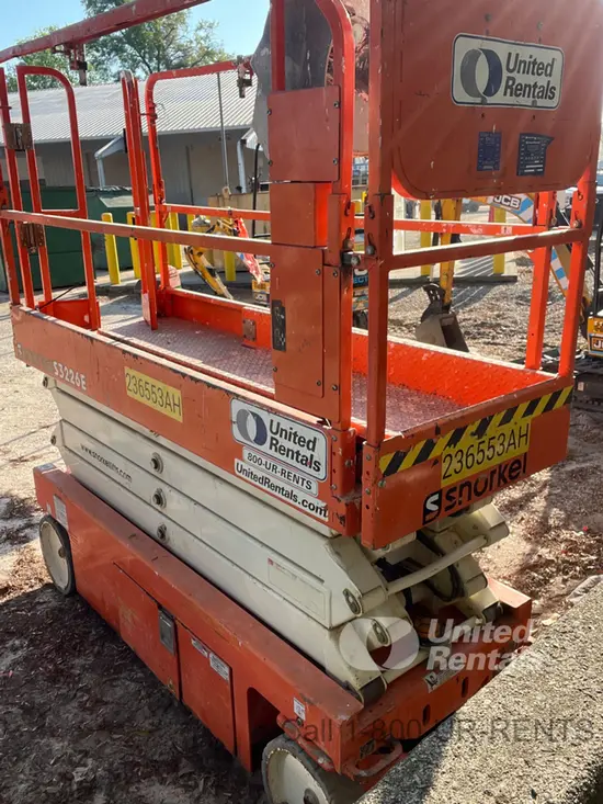 2019 Snorkel S3226E Scissor Lift