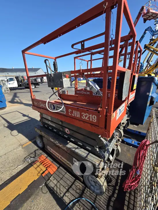 2017 Skyjack SJIII3219 Scissor Lift