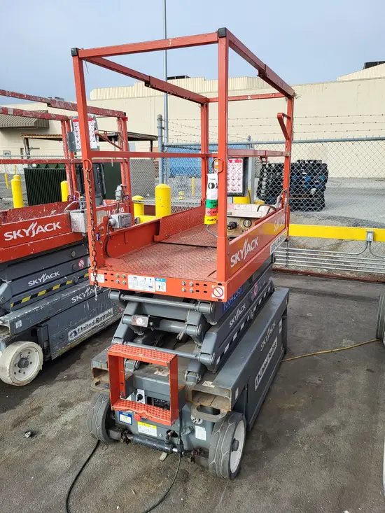 2018 Skyjack SJIII3219 Scissor Lift
