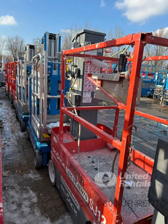 2018 Skyjack SJ12 Self-Propelled One-Person Lift