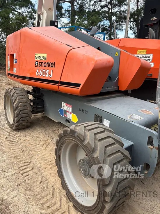 2020 Snorkel 660SJ Boom Lift