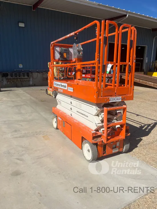 2018 Snorkel S3226E Scissor Lift