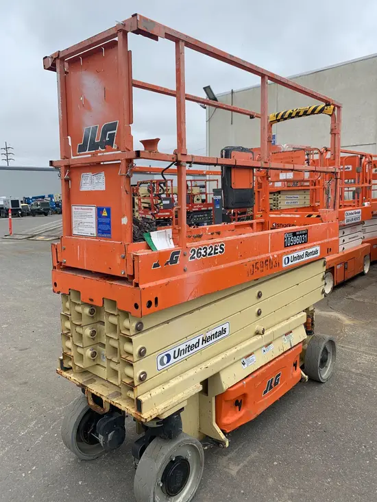 2017 JLG 2632ES Scissor Lift