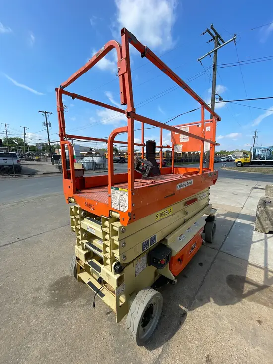 2017 JLG 3246ES Scissor Lift