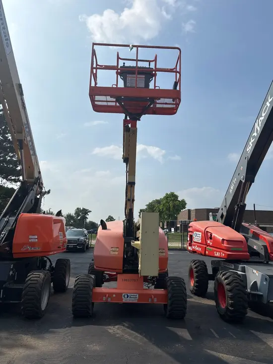 2017 JLG 450AJ Articulating Boom Lift