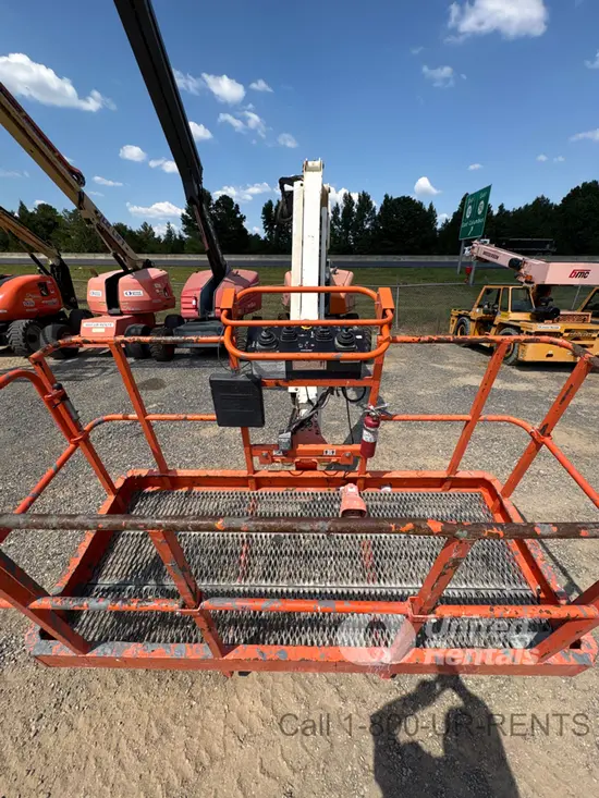 2019 Snorkel 660SJ Boom Lift