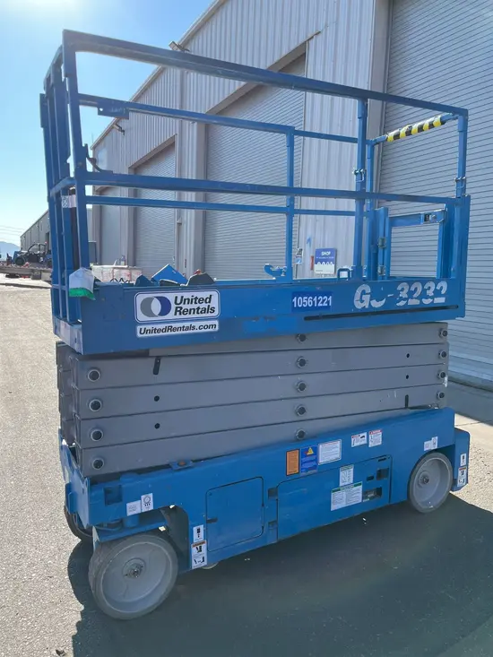 2017 Genie GS-3232 Scissor Lift