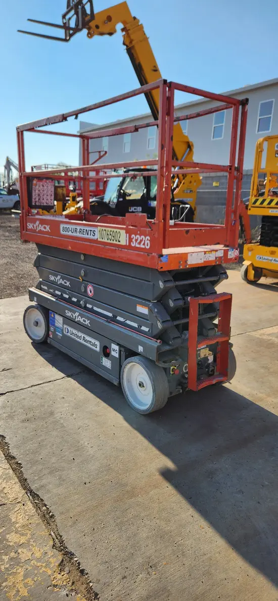 2018 Skyjack SJIII3226 Scissor Lift