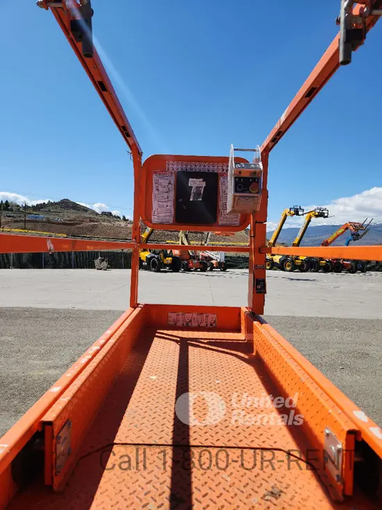 2020 Snorkel S3226E Scissor Lift
