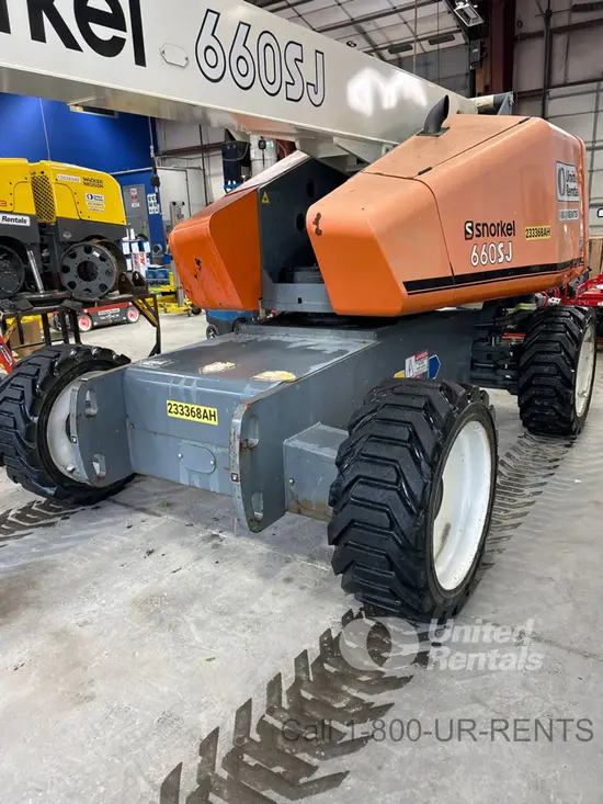 2019 Snorkel 660SJ Boom Lift