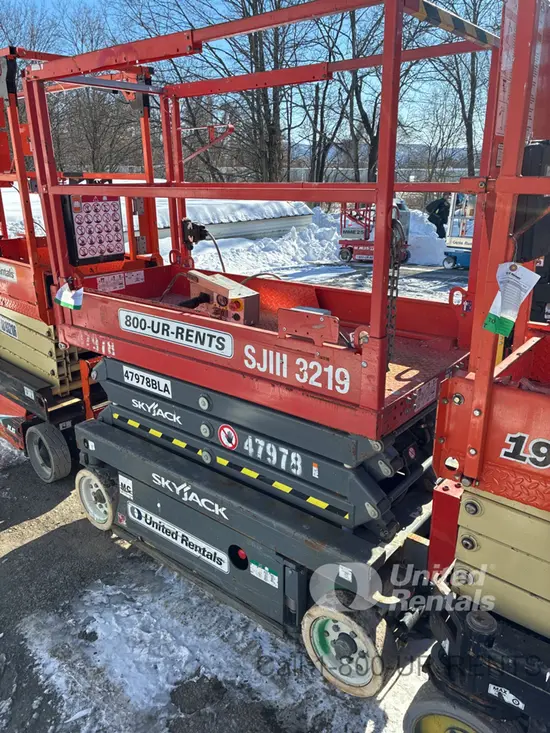 2017 Skyjack SJIII3219 Scissor Lift