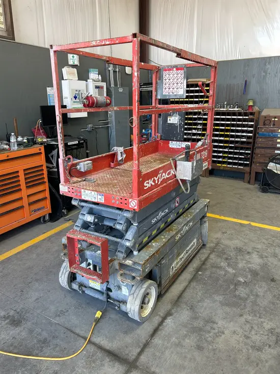 2015 Skyjack SJIII3219 Scissor Lift