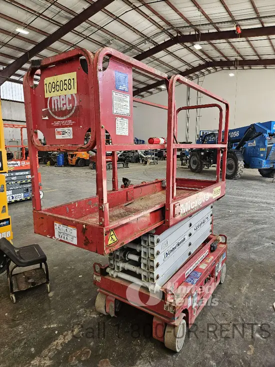 2019 MEC MICRO 19 Scissor Lift